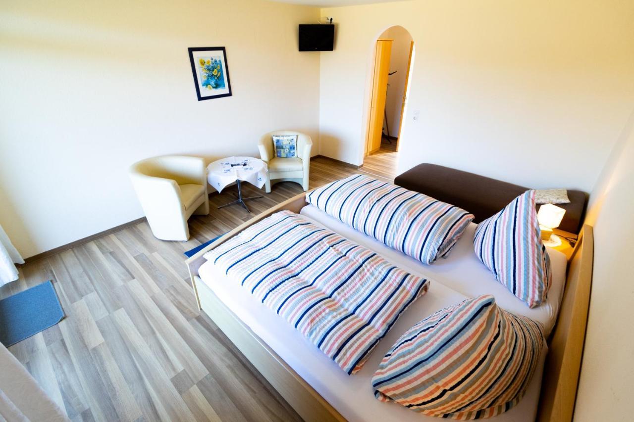 Pension Am Hardausee Suderburg Exterior foto